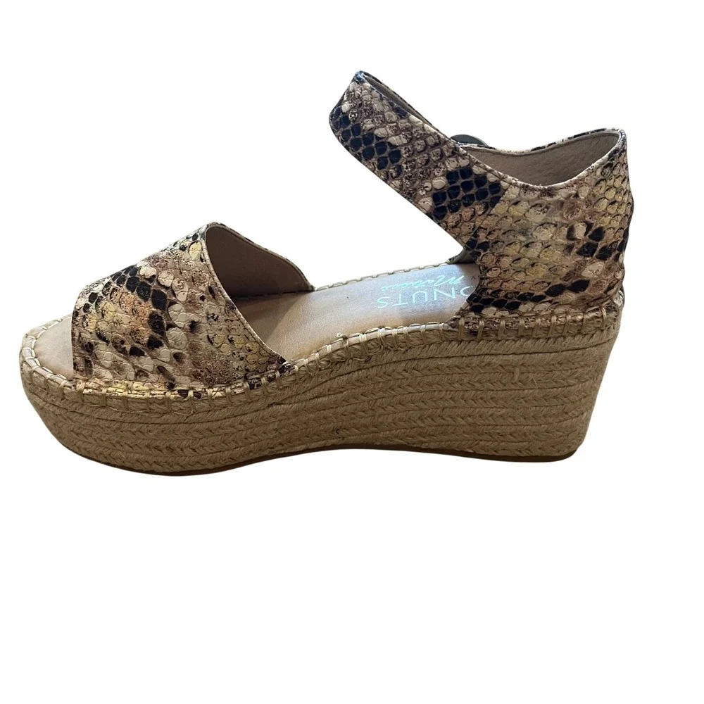 Coconuts by Matisse Flirty Snakeskin Espadrille Wedge Sandals Brown Tan Sz 8.5M‎